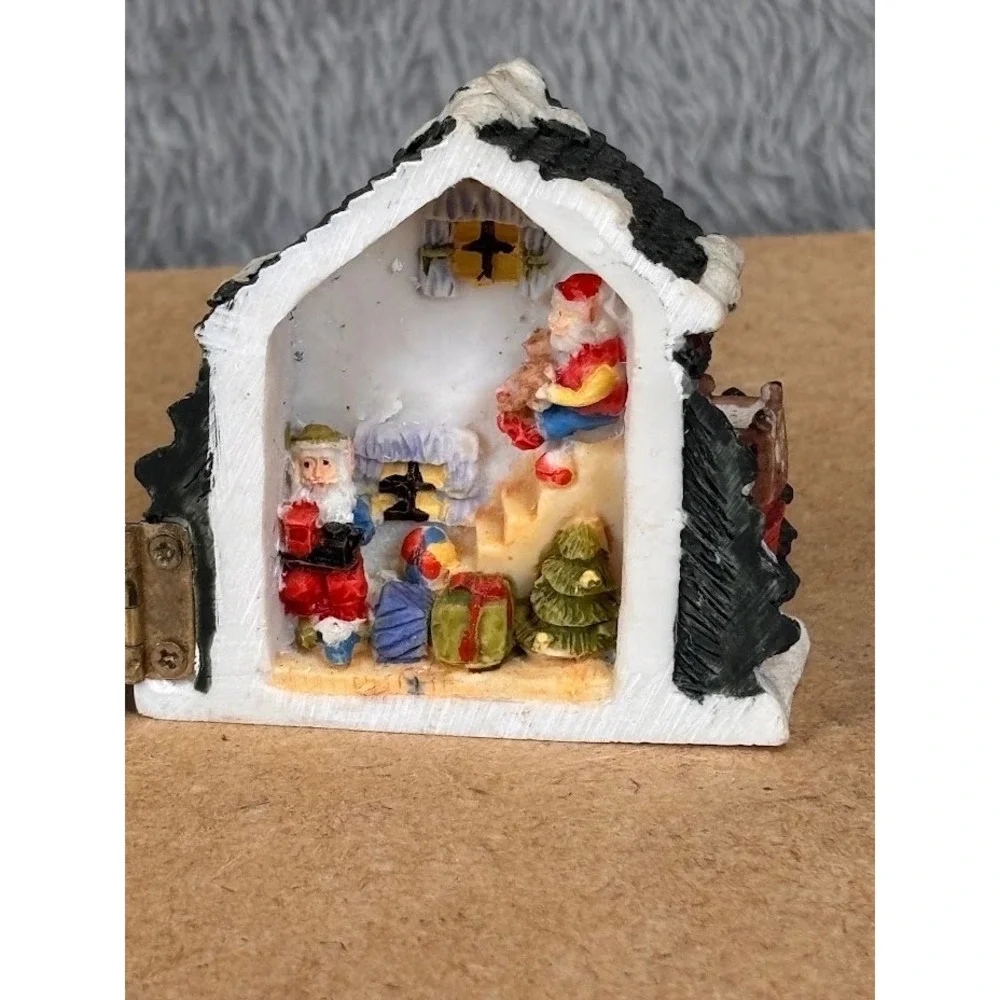 Carol Wright Gifts Miniature Hinged Christmas Santa Workshop Cottage Figurine